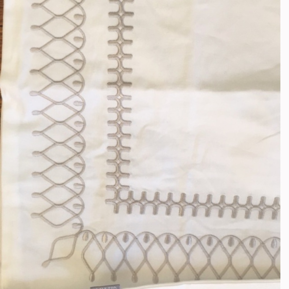 Serena and Lily Laurel Duvet King Sized Fog